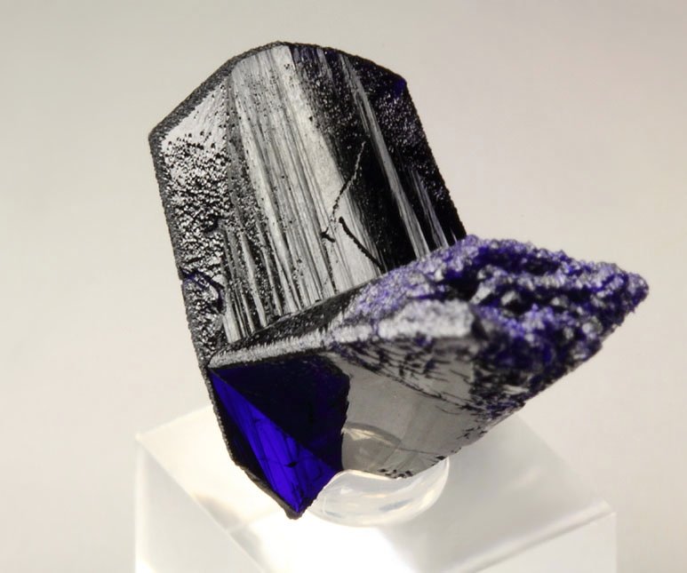 twinned AZURITE