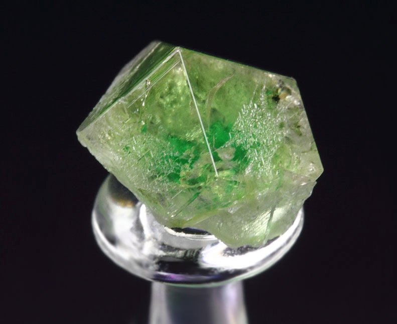 gem GARNET var. GROSSULAR with GREEN CHROMIAN PHANTOM