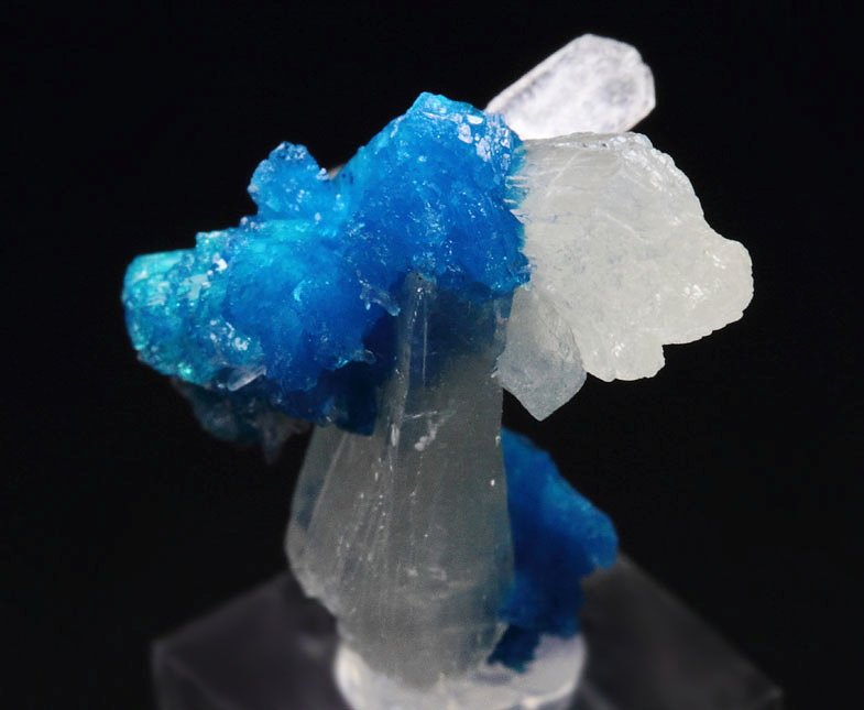 CAVANSITE, STILBITE