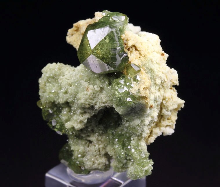 gem GARNET var. ANDRADITE var. DEMANTOID