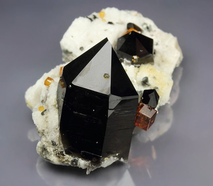 gem GARNET var. SPESSARTINE, QUARTZ var. SMOKY