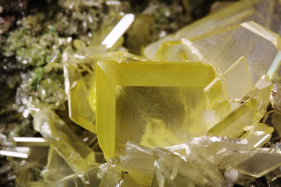 WULFENITE