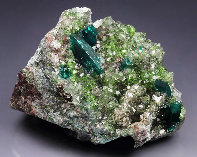 DIOPTASE, DUFTITE, QUARTZ