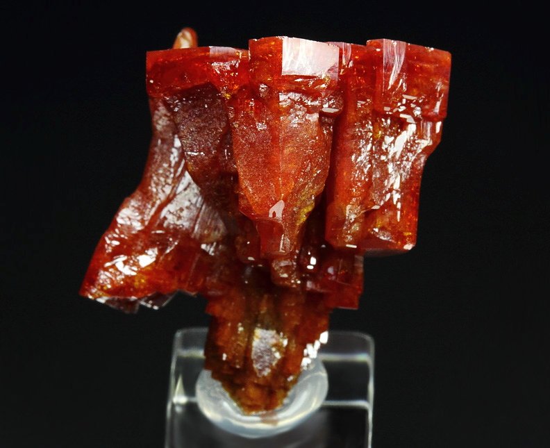 VANADINITE hopper