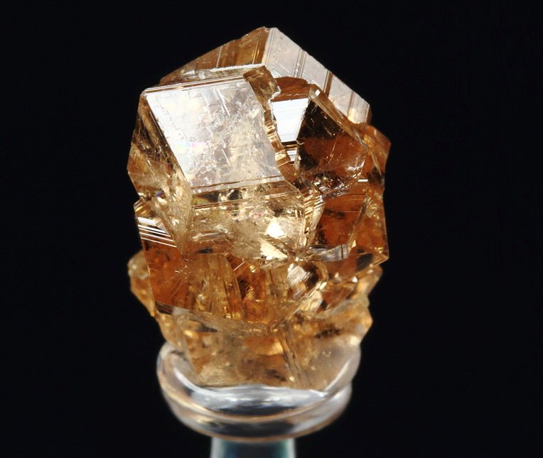 gem GARNET var. GROSSULAR