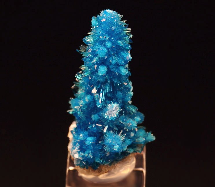 PENTAGONITE