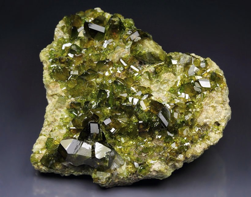 gem EPIDOTE