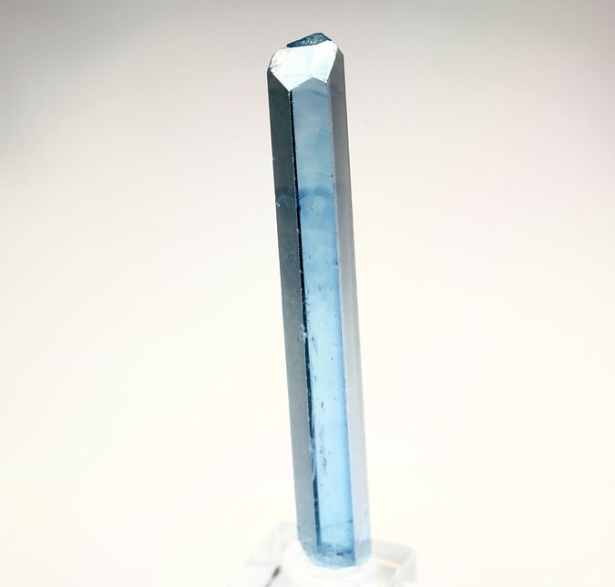 gem BERYL var. AQUAMARINE