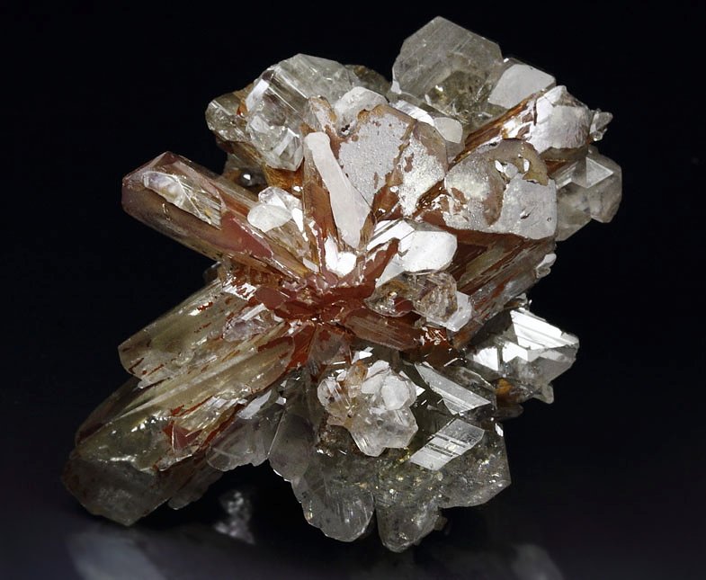 twinned CERUSSITE