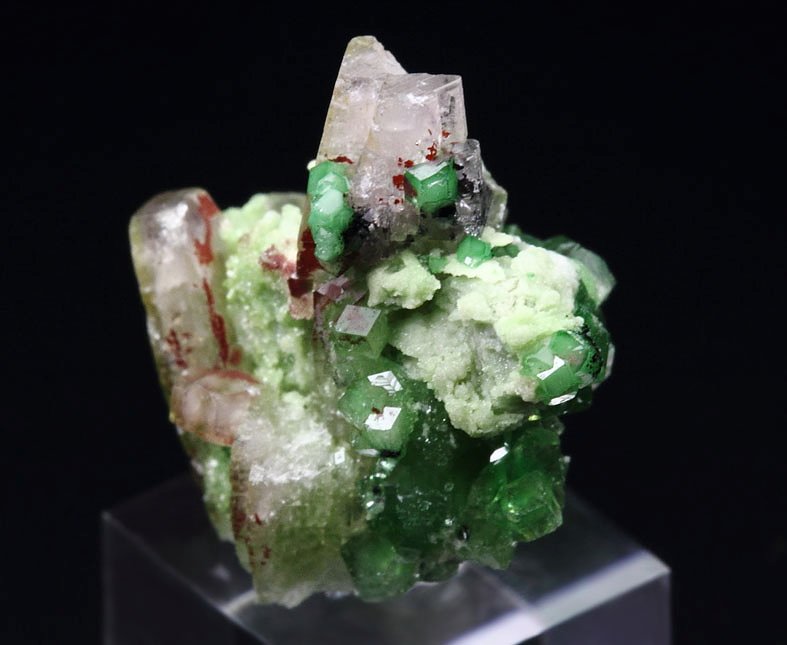 PREHNITE, gem GARNET var. GROSSULAR var. CHROMIAN