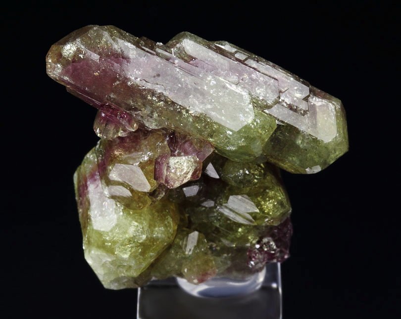 gem bi-terminated VESUVIANITE bi-color