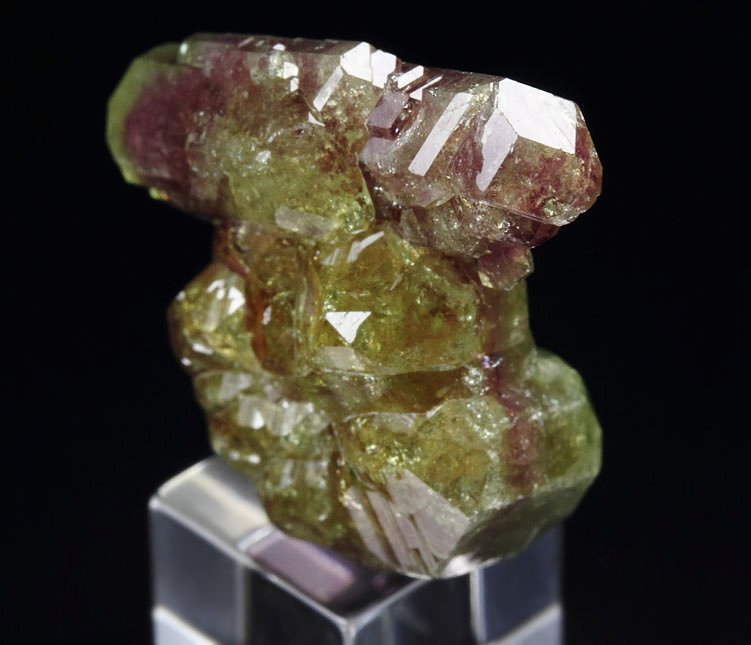 gem bi-terminated VESUVIANITE bi-color