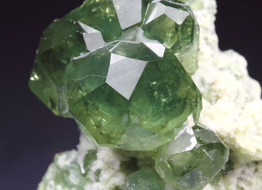 gem GARNET var. ANDRADITE var. DEMANTOID