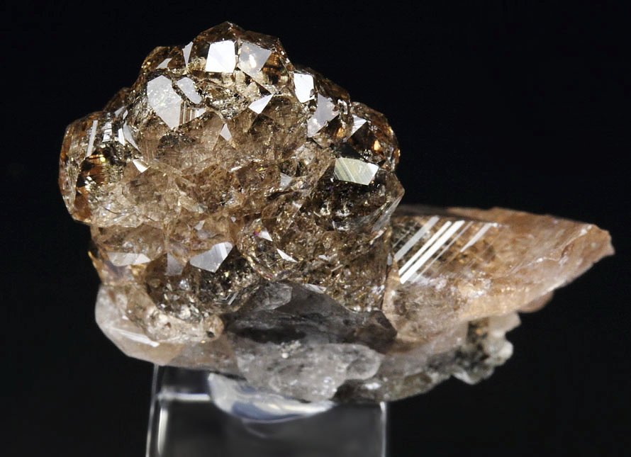 gem GARNET var. GROSSULAR