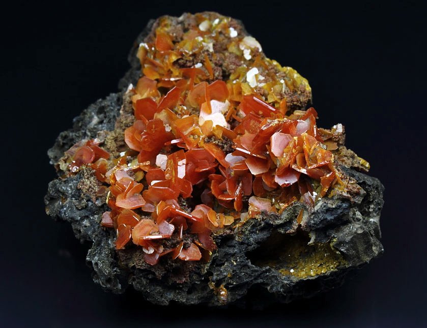 WULFENITE