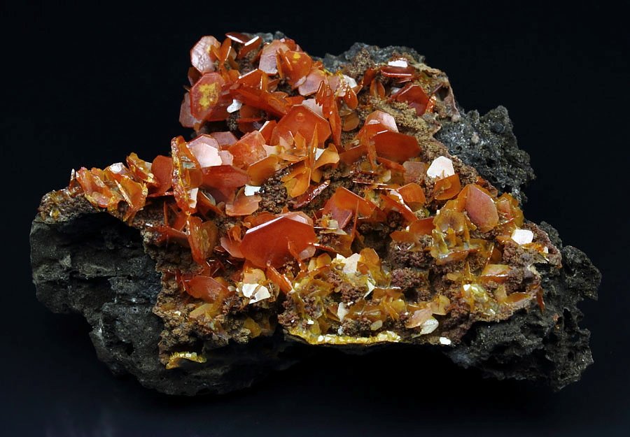 WULFENITE