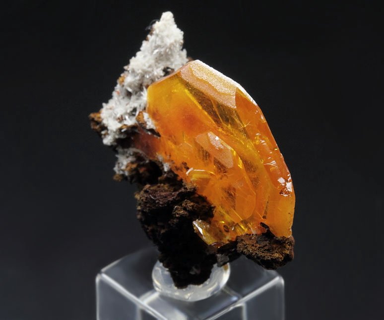 WULFENITE