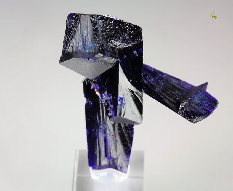 bi-terminated AZURITE twinned 