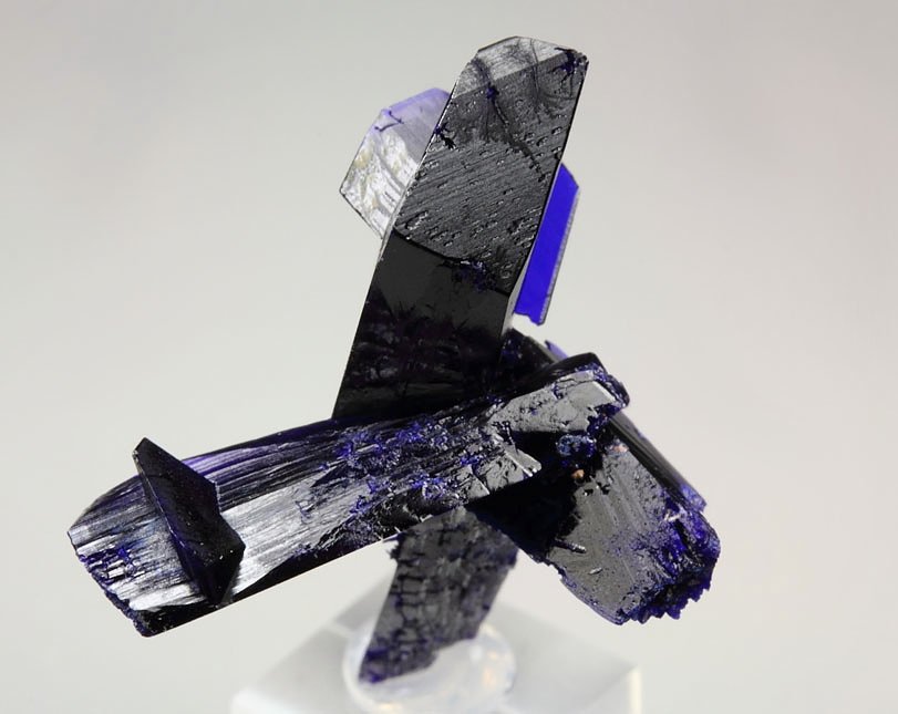 bi-terminated AZURITE twinned 