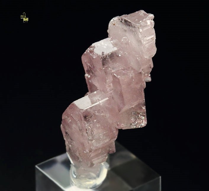 pink gem FLUORAPATITE