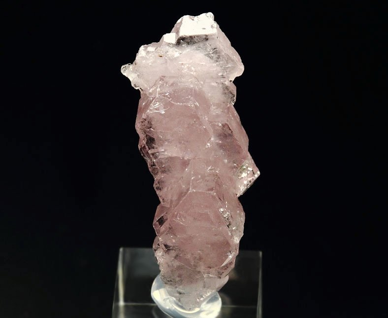 pink gem FLUORAPATITE