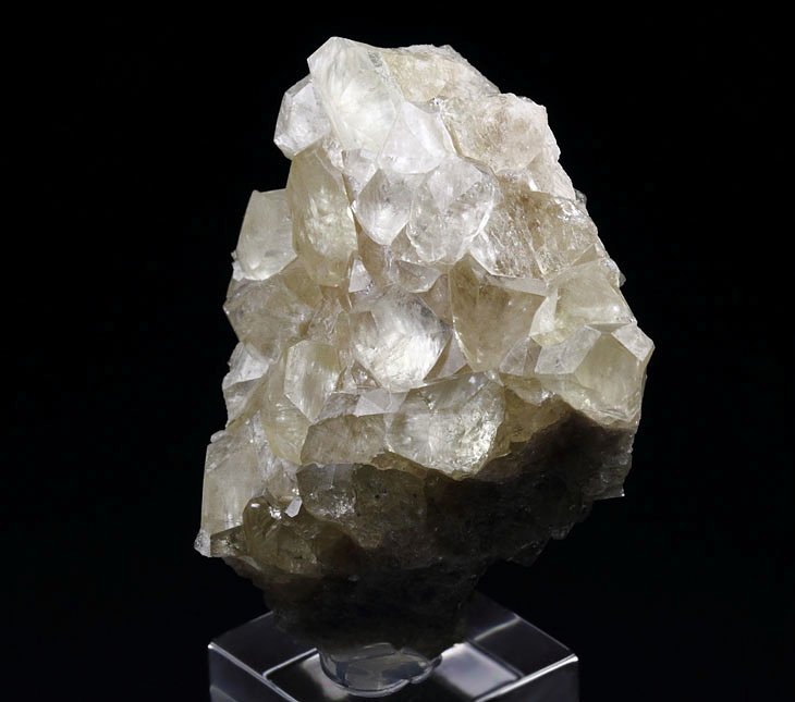 colorless gem GARNET var. GROSSULAR