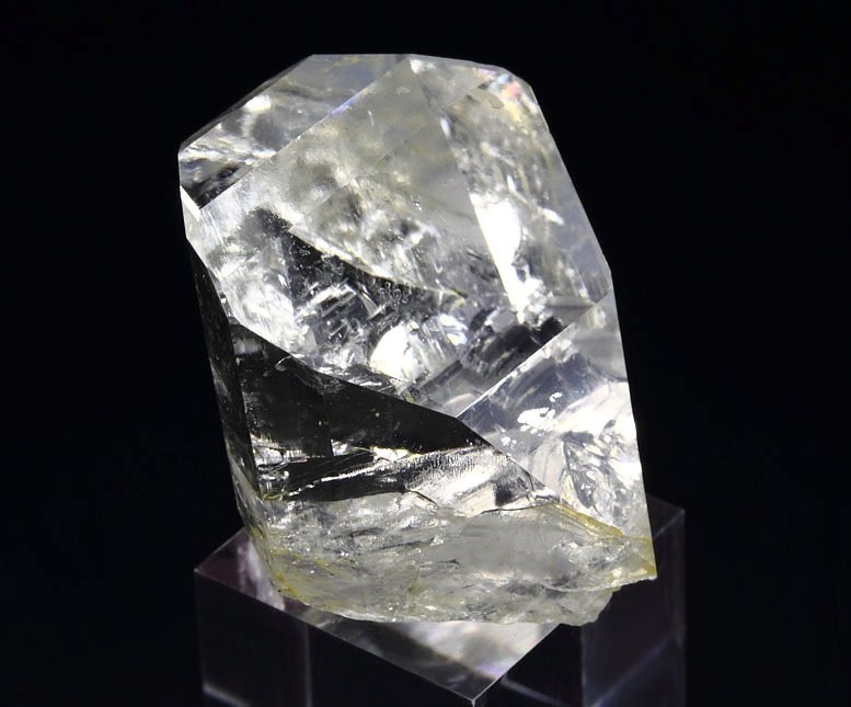 gem TOPAZ