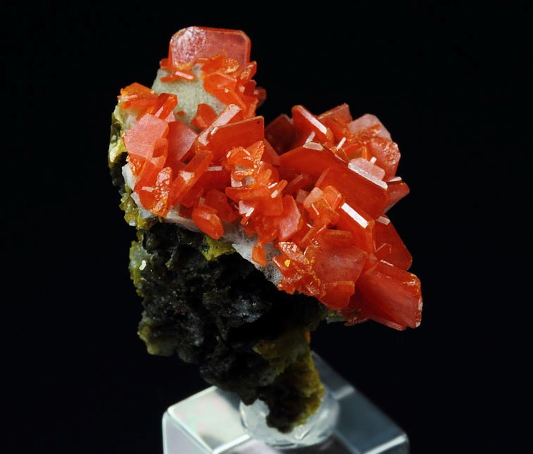 WULFENITE