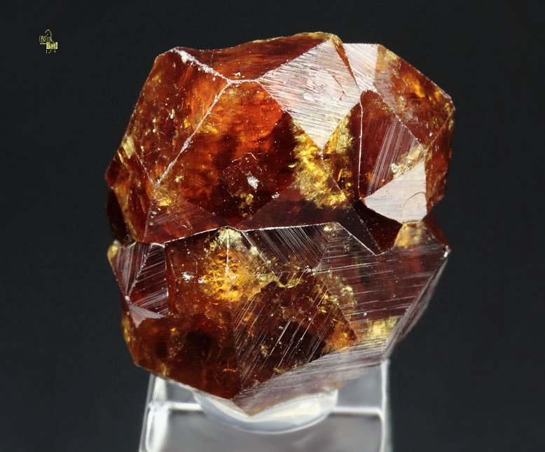 gem GARNET var. SPESSARTINE