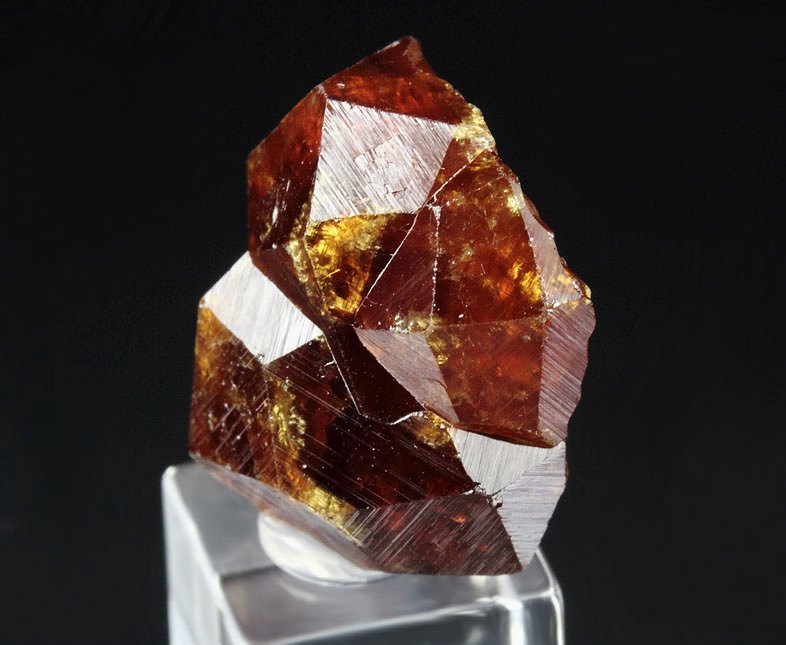 gem GARNET var. SPESSARTINE