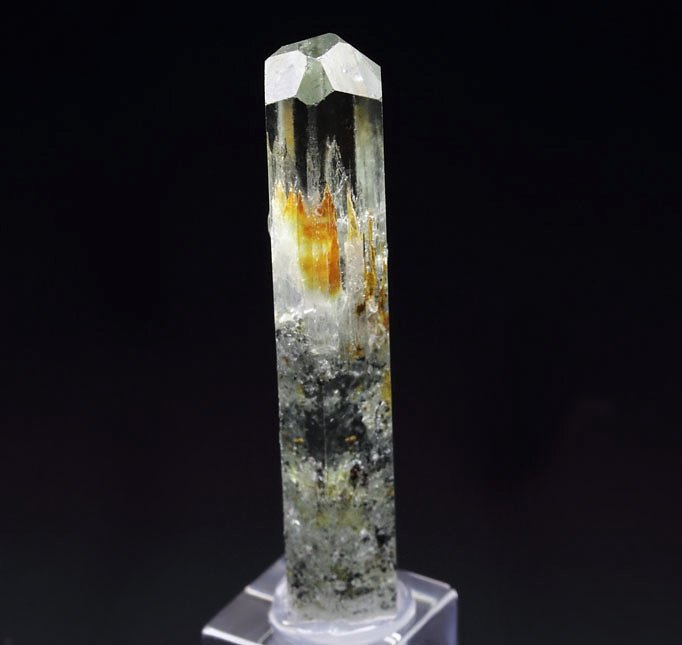 gem BERYL var. AQUAMARINE with HEMATITE inclusions