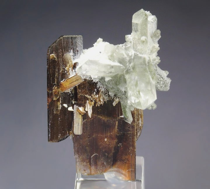 BROOKITE, QUARTZ