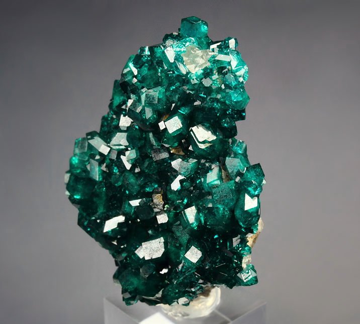 gem DIOPTASE, CALCITE