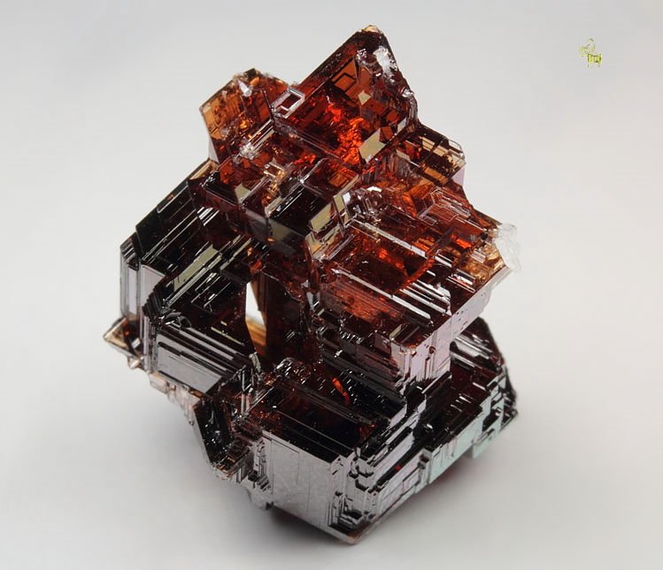 gem GARNET var. SPESSARTINE