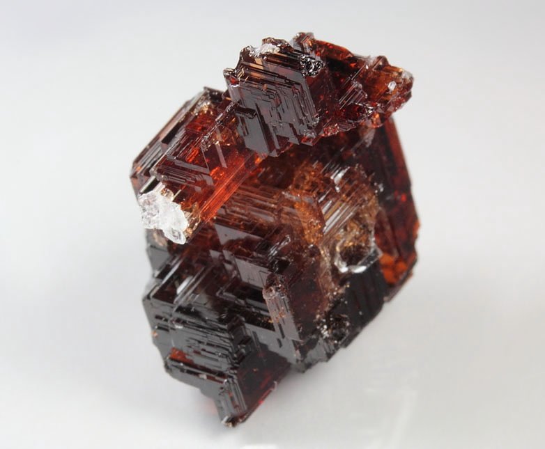 gem GARNET var. SPESSARTINE