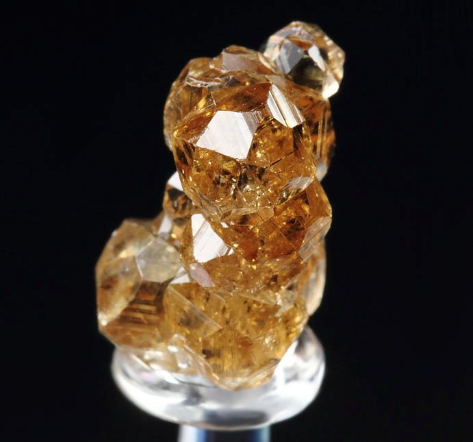 gem GARNET var. GROSSULAR