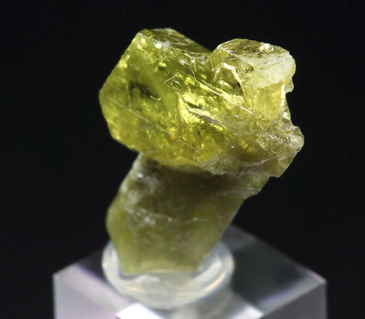 gem CHRYSOBERYL twinned