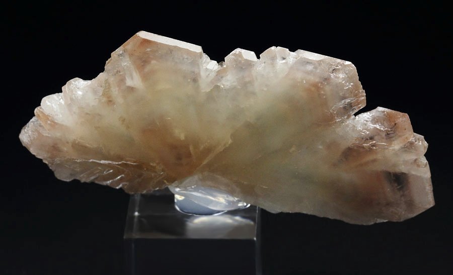 twinned CERUSSITE