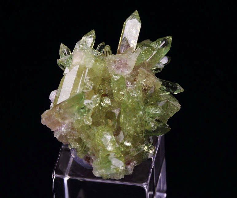 gem VESUVIANITE