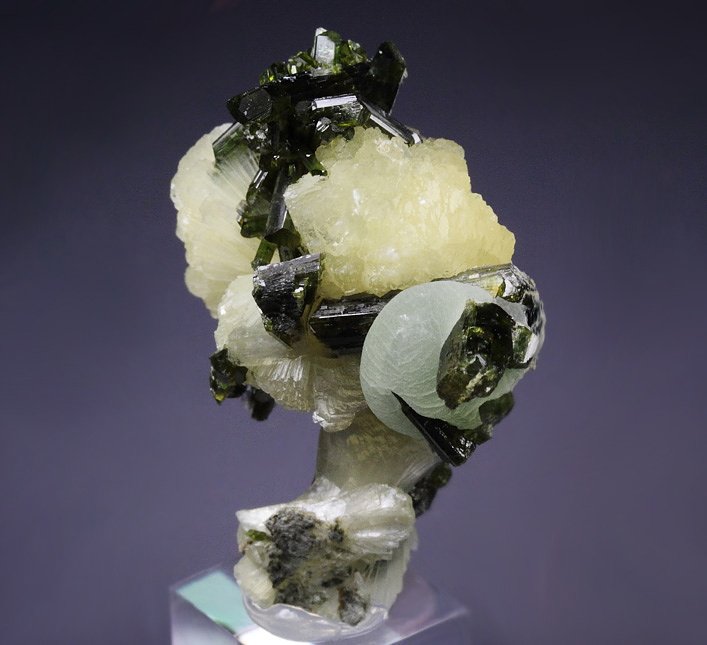 STILBITE-STELLERITE series, PREHNITE, EPIDOTE