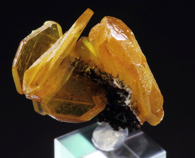 WULFENITE