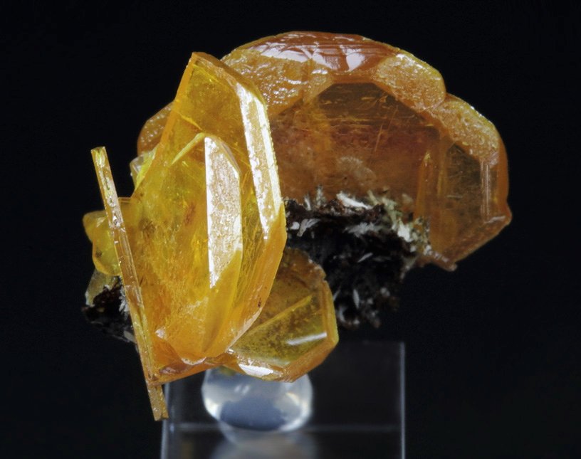 WULFENITE