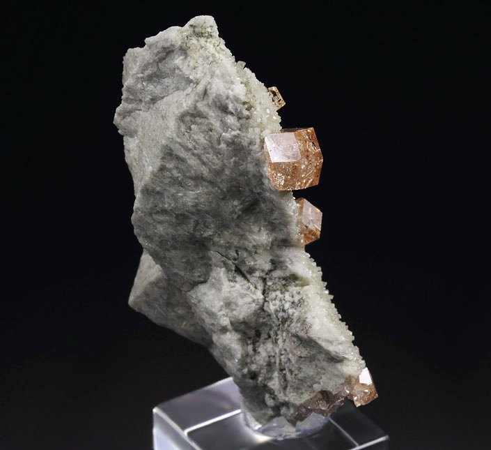 gem GARNET var. GROSSULAR, DIOPSIDE