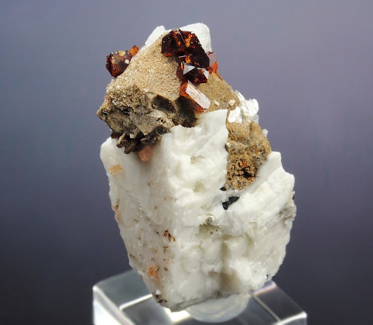 gemmy MANGANONEPTUNITE, CATAPLEIITE pseudomorph after SODALITE, MICROCLINE, AEGIRINE, ALBITE, POLYLITHIONITE, SERANDITE