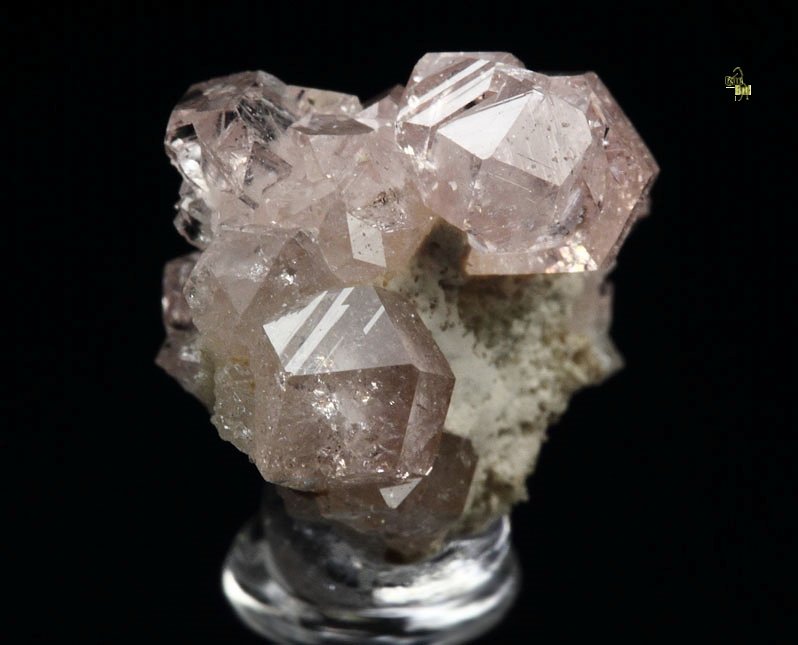 gem PINK GARNET var. GROSSULAR