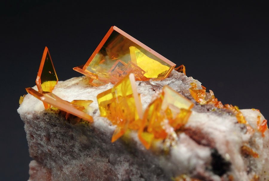 WULFENITE