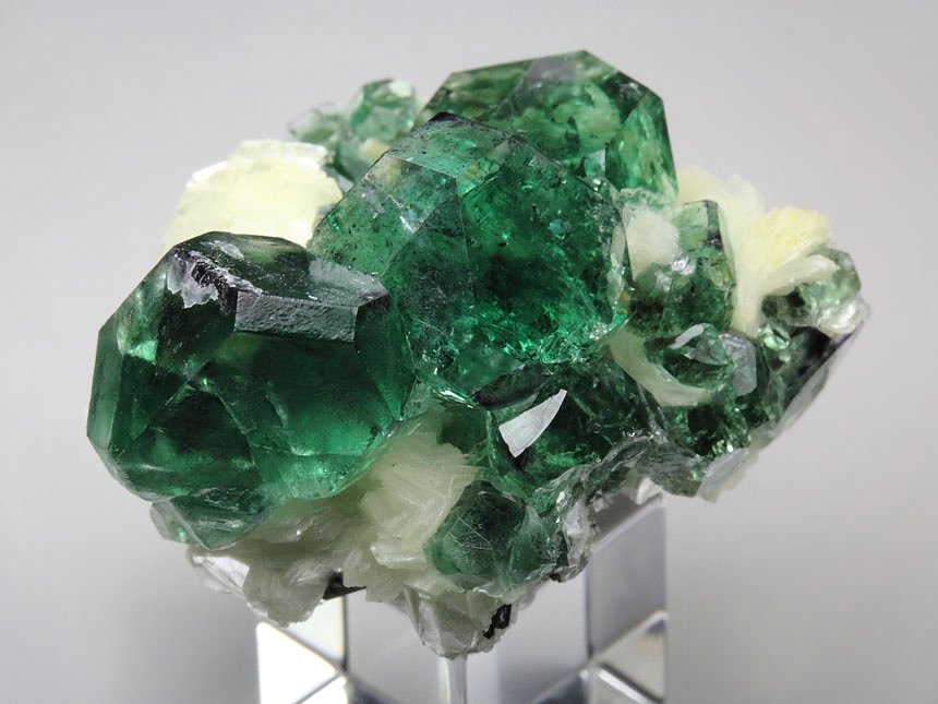 FLUORITE, MUSCOVITE