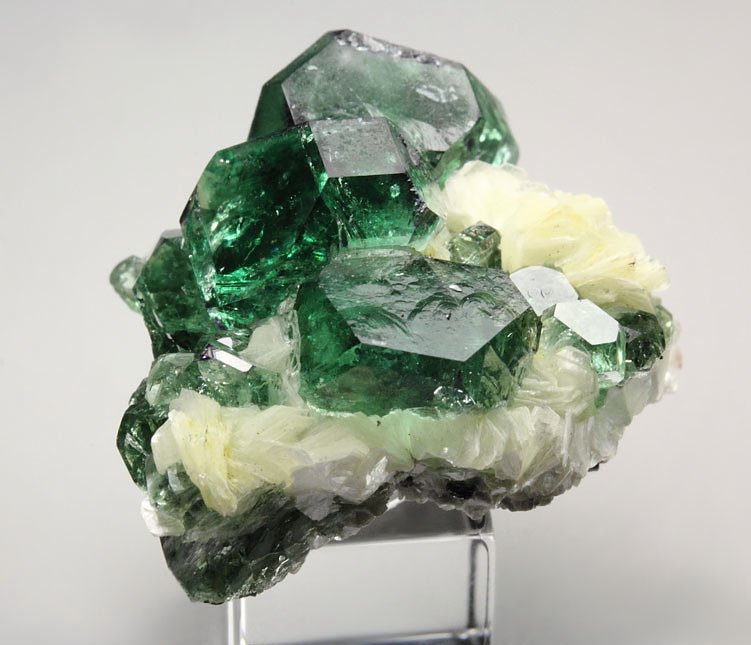 FLUORITE, MUSCOVITE