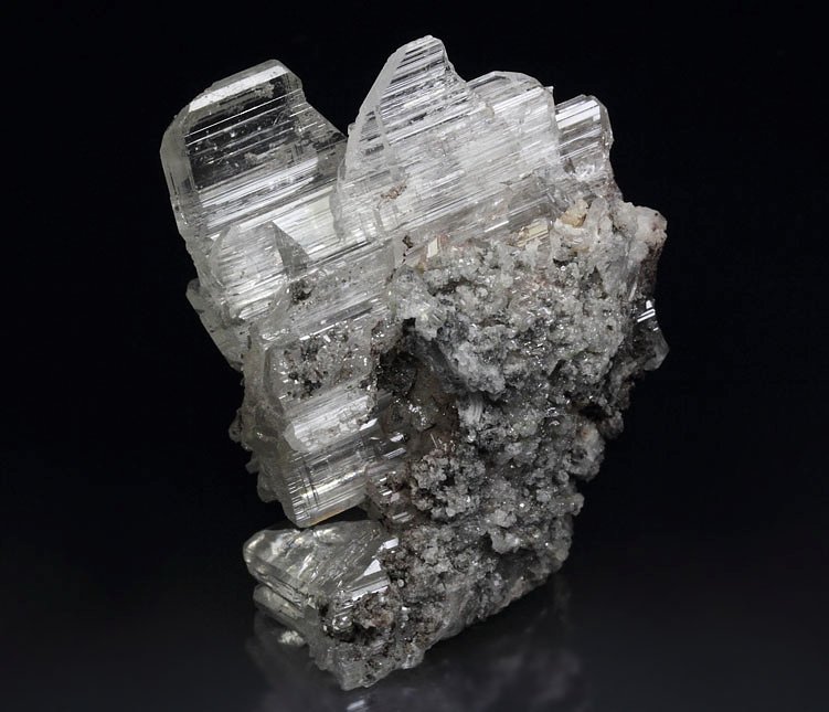 reticulated CERUSSITE