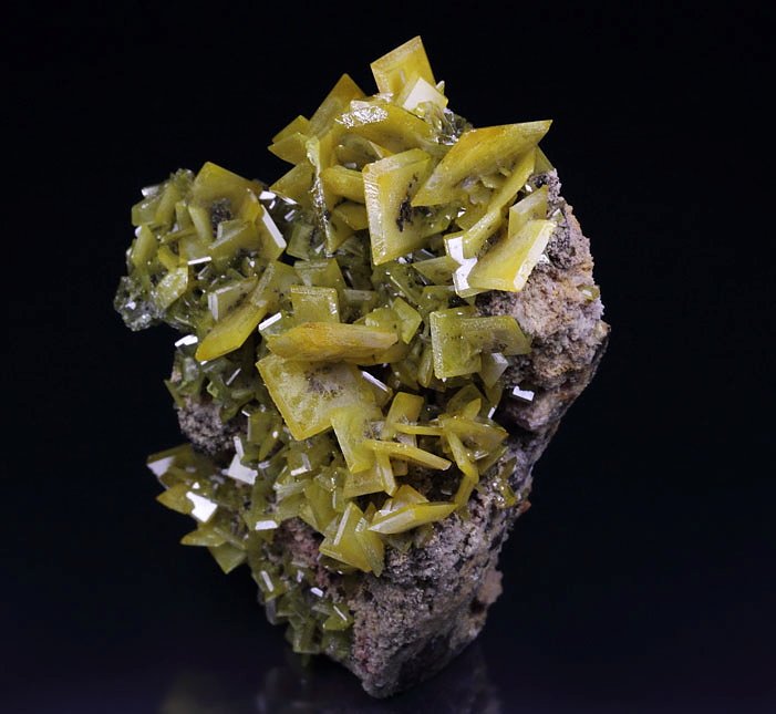 WULFENITE